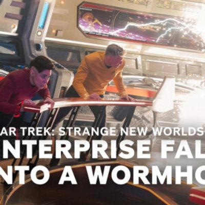 STRANGE NEW WORLDS Clip: Enterprise Crew Scrambles After a Wormhole Hit