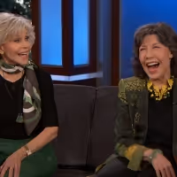 VIDEO: Jane Fonda & Lily Tomlin Talk GRACE AND FRANKIE on JIMMY KIMMEL LIVE!