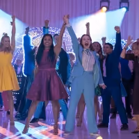 VIDEO: Watch the Official Teaser for THE PROM on Netflix, with Meryl Streep, James… Video