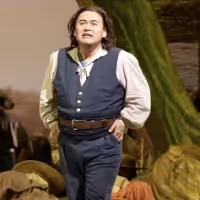 VIDEO: Get A First Look At Javier Camarena in L'ELISIR D'AMORE Video