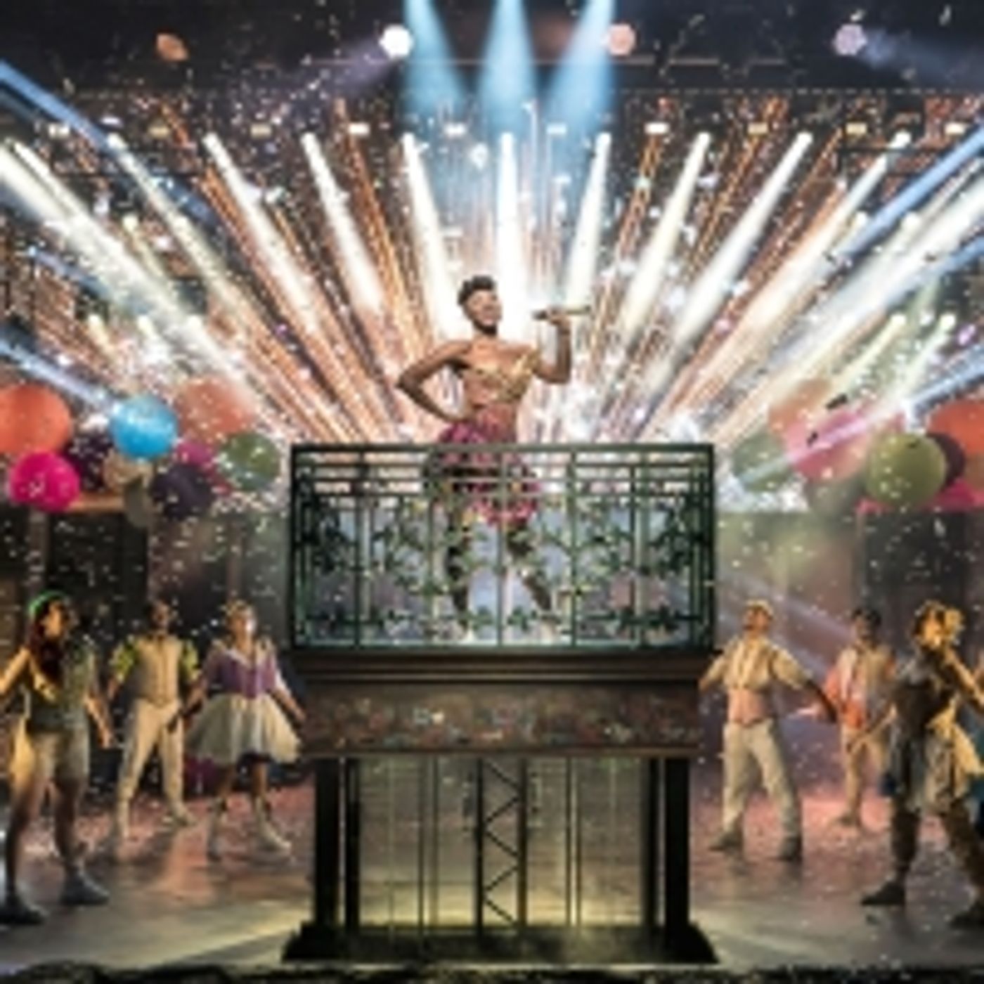 Wake Up With BWW 8/24: & JULIET Pre-Broadway Run Announced, ​ BROADWAY IN BRYANT PARK, and More!  Image