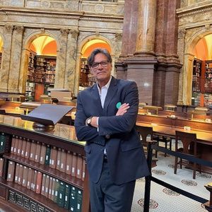 Dr. Robert Watson to Headline The Kravis Center Lunch & Learn Series