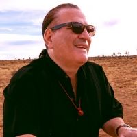 Keyboard Wizard David Garfield Set to Release 'Stretchin' Outside The Box'