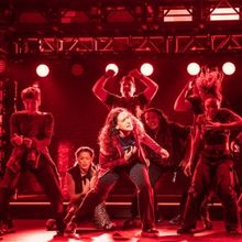 Review: ALANIS MORISSETTE'S JAGGED LITTLE PILL Will Leave You Breathless At Straz Cen