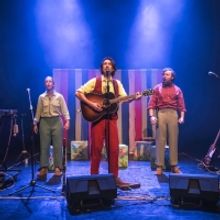 Roustabout Theatre's Adaptation of Michael Foreman's DINOSAURS AND ALL THAT RUBBISH W