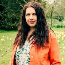 Chloe Josephine Announces New Dates For 2025 UK Tour