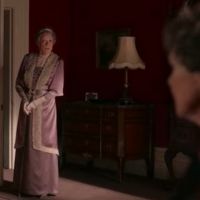 VIDEO: Maggie Smith and Imelda Stanton Reunite in Clip from the DOWNTON ABBEY Film