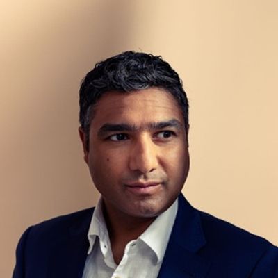 Nick Mohammed Will Host the 2026 Olivier Awards