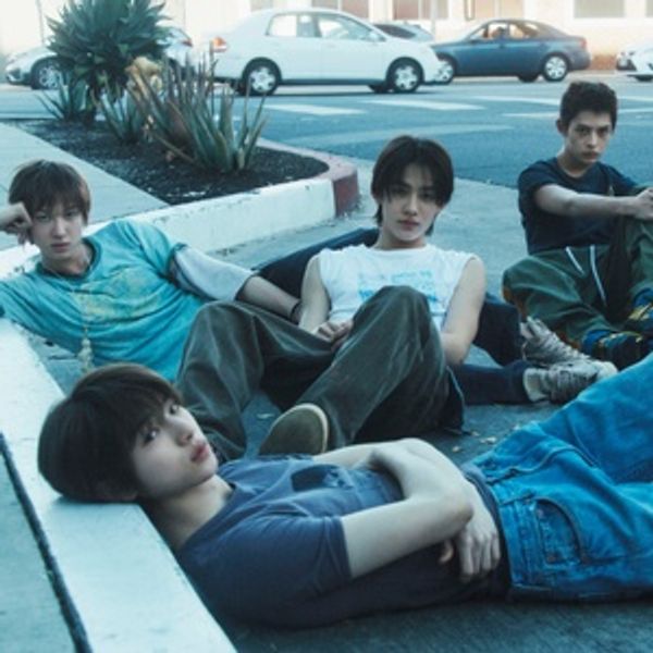 CORTIS to Embark on First North American Tour ‘Put Your Phone Down’ Photo