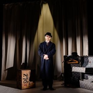 Review: TWO HALVES OF GUINNESS, Park Theatre