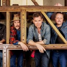 Old Crow Medicine Show, Del McCoury & Molly Tuttle Perform 'My Side Of The Mountain'