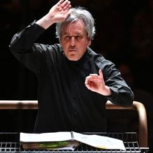 Review: LSO - WALKER, BERNSTEIN AND WALTON, Barbican