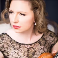 Caitlin Warbelow & Margaret Kelly Join PIPES OF CHRISTMAS Concert