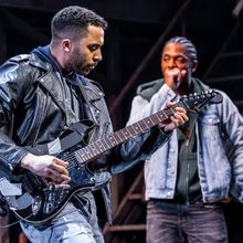 Review: REVOLUTION(S) at Goodman Theatre