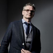 Jesse Cook To Play Adler Hall at the New York Society for Ethical Culture In November