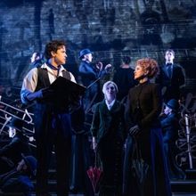 STEPHEN SONDHEIM'S OLD FRIENDS Enters Final Two Weeks of Performances