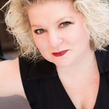 Tanya Moberly Raises the Roof at Don't Tell Mama with I LOVE NY SONGWRITERS PART I