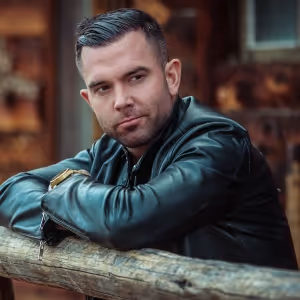 Jay Allen Shares Heartfelt Holiday Edition of 'No Present Like The Time'