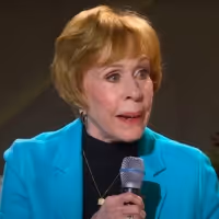 Video: Carol Burnett & Kelly Clarkson Sing 'So Long' Video