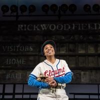 Review: TONI STONE at Goodman Theatre