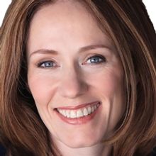 Interview: Emily Chase Talks LOVE AND INFORMATION At Antaeus Theatre Company