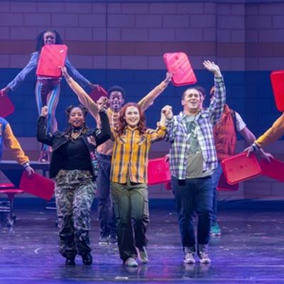 Review: MEAN GIRLS is &ldquo;Blowing Up&rdquo; at City Springs Theatre Company