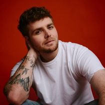 Alex Warren Returning to Australia and New Zealand for 2026 World Tour