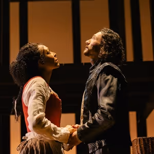 Review: HAMNET at Shakespeare Theatre Company