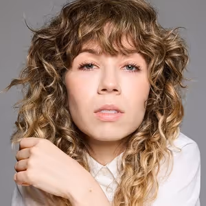 Jennette McCurdy Will Launch HALF HIS AGE Book Tour at The Town Hall in January