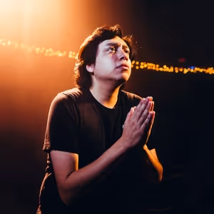 Review: MARTIN URBANO: APOLOGY COMEBACK TOUR, Soho Theatre