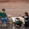 THE REAL INSPECTOR HOUND to Open at USM Theatre