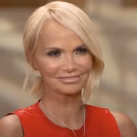 VIDEO: Idina Menzel, Kristin Chenoweth, and More Talk the Making of WICKED on CBS…