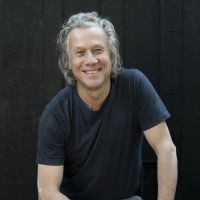 Peter Duncan Will Star in UK Tour of New Ghost Story WHEN DARKNESS FALLS
