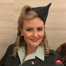 CORI CABLE KIDDER'S HOLIDAY SPECTACULAR. A 1940S CHRISTMAS REVUE Opens November 24 At