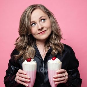 Sasha Ellen Brings MY MILF-SHAKE BRINGS ALL THE BOYS TO THE YARD to the Edinburgh…