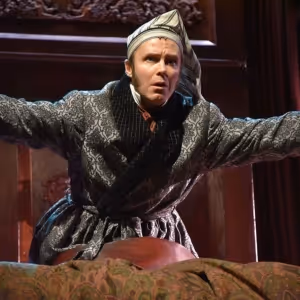 Interview: Brandon Hearnsberger of A CHRISTMAS CAROL at Alley Theatre