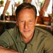 Pete Muller Announces New Album 'Spaces'