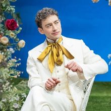 Review: THE IMPORTANCE OF BEING EARNEST, Starring Olly Alexander & Stephen Fry