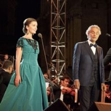 Carly Paoli  Will Premiere Music For Mercy Concert On Good Friday