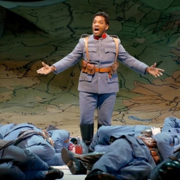 VIDEO: Lawrence Brownlee Sings 'Ah! Mes Amis' from THE DAUGHTER OF THE REGIMENT at Lyric Opera of Chicago - Chicago Theater Video