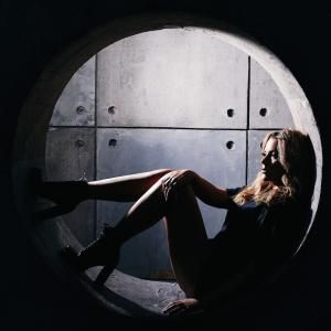 Jenny JAM Releases Debut Album TRAINS, PLANES AND AIRPORTS