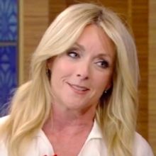 VIDEO: Jane Krakowski Teases Her SCHMIGADOON Season Two Musical Number