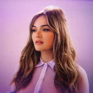Emma Zander Shares Dreamy New Single 'Not A Fairytale'