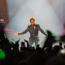 Review: BARRY MANILOW THE LAST SAINT PAUL CONCERT at Xcel Energy Center