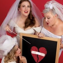 Review: JOANNE HARTSTONE - THE SMART GIRL’S GUIDE TO BREAKING UP – ADELAIDE CABAR