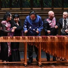 Emotiva Celebración Por Tres Décadas De Trayectoria De Voz En Punto En El Palacio D