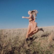 Cornelia Murr Shares New Luke Temple-Produced Track 'Pushing East'