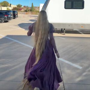 Video: Teagan Croft Debuts TANGLED Look in ITW Remix