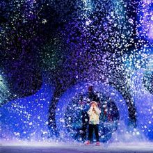 GAZILLION BUBBLE SHOW: A HOLIDAY SPECTACULAR is Coming to New World Stages