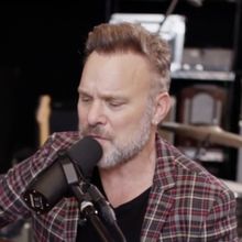 Norbert Leo Butz Shares Bob Dylan Covers in Honor of A COMPLETE UNKNOWN